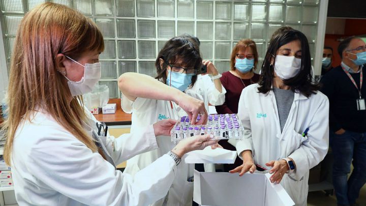 El ensayo de fase 2-3 de la vacuna argentina contra el Covid se realizará en todo el país El ensayo de fase 2-3 de la vacuna argentina contra el Covid se realizará en todo el país