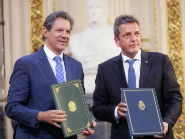 Massa: “El desafío que tenemos que recorrer juntos es que Vaca Muerta llegue a Brasil” Massa: “El desafío que tenemos que recorrer juntos es que Vaca Muerta llegue a Brasil”