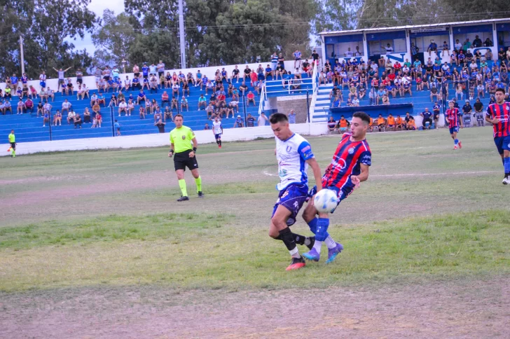 Unión ganó el primer duelo y sacó ventaja ante San Lorenzo de Ullum Unión ganó el primer duelo y sacó ventaja ante San Lorenzo de Ullum