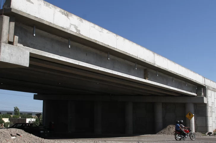 Se mató cuando iba en bicicleta por un tramo no habilitado de la Ruta 40