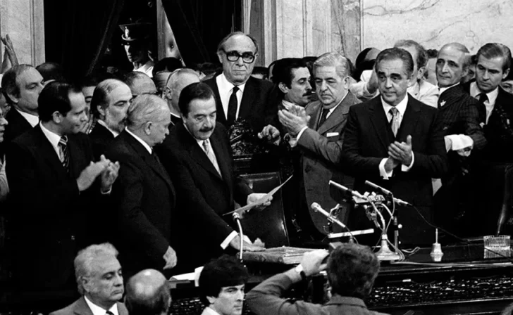 La décima elección general en 40 años de democracia en 2023