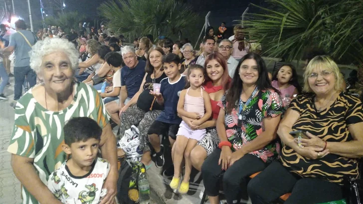 La chimbera que comenzó a festejar sus 80 años en el Carrusel La chimbera que comenzó a festejar sus 80 años en el Carrusel