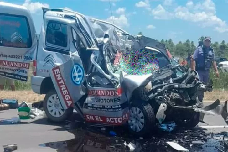 Un tremendo choque en Formosa dejó cuatro muertos y un herido grave