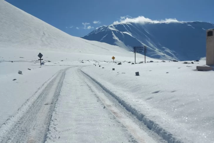 A pesar de que anunciaron la reapertura del Paso de Agua Negra, finalmente sigue cerrado