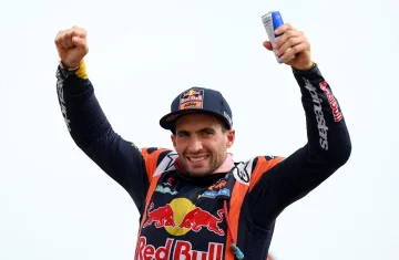 El argentino Kevin Benavides ganó el Rally Dakar en motos y marcó un nuevo récord El argentino Kevin Benavides ganó el Rally Dakar en motos y marcó un nuevo récord