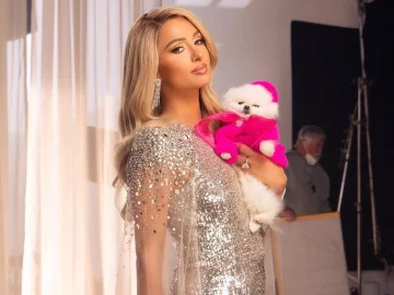 Paris Hilton anunció que fue mamá: “Te amamos más allá de las palabras” Paris Hilton anunció que fue mamá: “Te amamos más allá de las palabras”