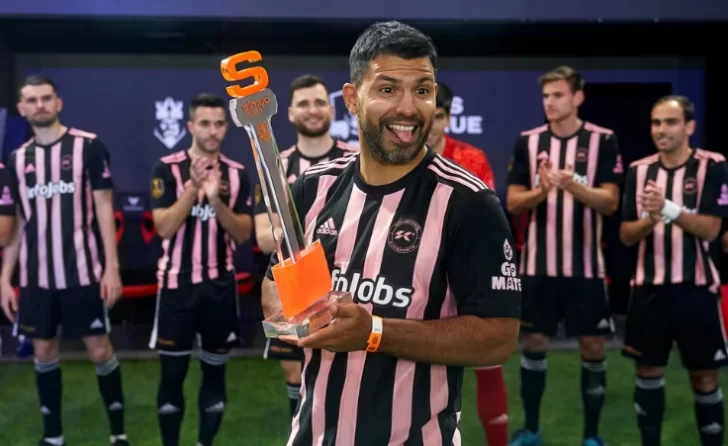 “Me rompí todo”: la lesión del Kun que pone en duda su continuidad en “La Noche Amarilla” “Me rompí todo”: la lesión del Kun que pone en duda su continuidad en “La Noche Amarilla”