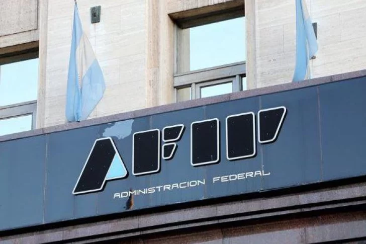 La recaudación impositiva creció 93,4% durante enero y alcanzó casi $2,3 billones