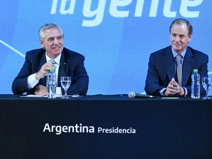 Alberto: “Ahora las quejas que yo escucho de la gente son porque hay que esperar dos horas para ir a comer” Alberto: “Ahora las quejas que yo escucho de la gente son porque hay que esperar dos horas para ir a comer”