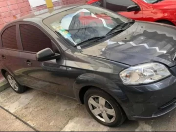 Desagradable sorpresa: le robaron el auto en un barrio de Media Agua a plena luz del día Desagradable sorpresa: le robaron el auto en un barrio de Media Agua a plena luz del día
