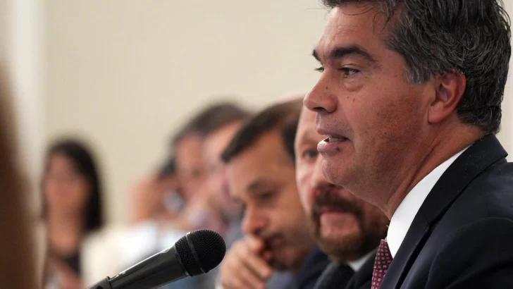 Para Capitanich, la decisión de Cristina Kirchner “determinará la estrategia” del FdT Para Capitanich, la decisión de Cristina Kirchner “determinará la estrategia” del FdT