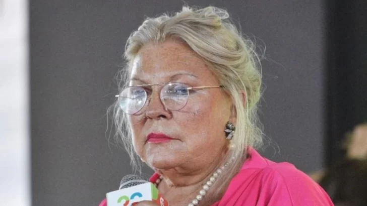 Carrió denunciará al Presidente, a Massa y Tombolini por enviar a Camioneros a controlar precios Carrió denunciará al Presidente, a Massa y Tombolini por enviar a Camioneros a controlar precios