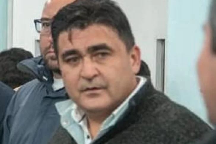 Sarmiento: circula que un candidato opositor pasaría al frente de Uñac