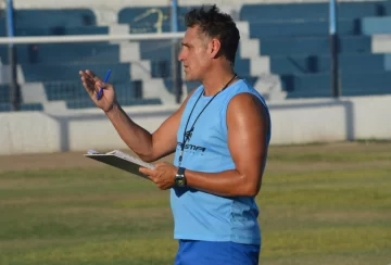 Del Cero asumió en el plantel mayor del Azul Del Cero asumió en el plantel mayor del Azul