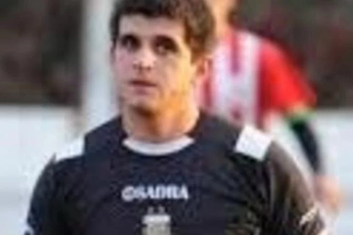 Lucas Novelli, el árbitro de San Martín-Güemes