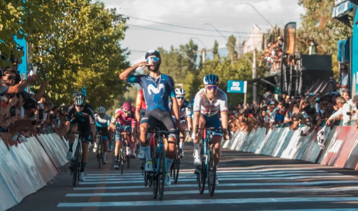 Gaviria tiene el teléfono de Dios Gaviria tiene el teléfono de Dios