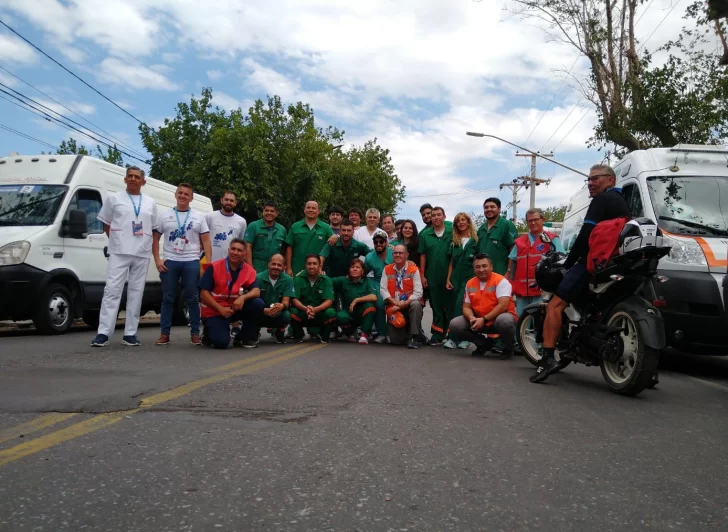 El amplio equipo, siempre listo El amplio equipo, siempre listo