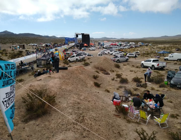 Un espectáculo clásico y multitudinario Un espectáculo clásico y multitudinario