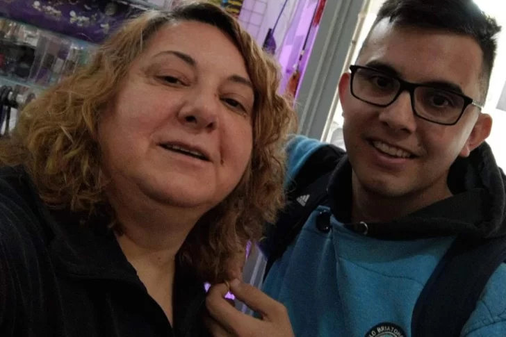 La familia de un policía que murió quemado quiere que se investigue un posible crimen