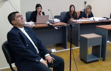 Las pruebas que aportó el joven que dijo haber tenido sexo con el cura