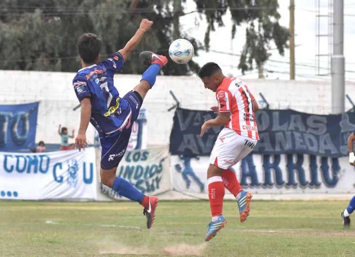 La dura sanción a Unión: desde la clausura de la cancha hasta no jugar en el Regional La dura sanción a Unión: desde la clausura de la cancha hasta no jugar en el Regional