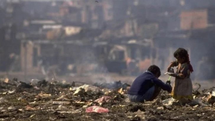 Según UNICEF, 2 de cada 3 niños en Argentina son pobres o privados de derechos básicos Según UNICEF, 2 de cada 3 niños en Argentina son pobres o privados de derechos básicos