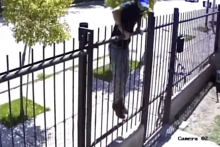 Va a prisión por asaltar de forma violenta a una estudiante en una casa de Rivadavia