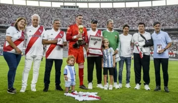 Alonso hizo pública su mala relación con Passarella: “No se negocia con los que le hicieron tanto daño a River” Alonso hizo pública su mala relación con Passarella: “No se negocia con los que le hicieron tanto daño a River”