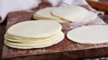 La Anmat prohibió la comercialización de una marca de tapas de empanadas La Anmat prohibió la comercialización de una marca de tapas de empanadas