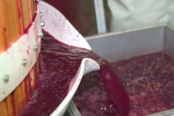 Logran acuerdo con EEUU por el tema del mosto