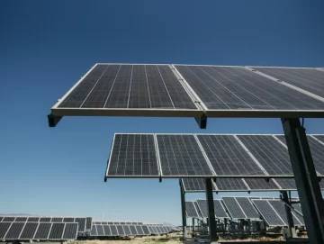 San Juan llegará este año a tener 21 parques solares, 16 de ellos generando