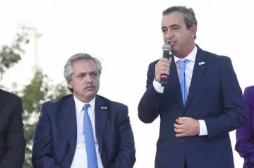 El Presidente habló con el Intendente de Rosario luego del ataque a la familia de Messi El Presidente habló con el Intendente de Rosario luego del ataque a la familia de Messi