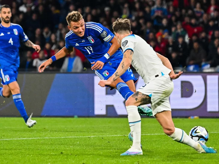 Aunque Italia perdió con Inglaterra, Retegui debutó con un gol Aunque Italia perdió con Inglaterra, Retegui debutó con un gol