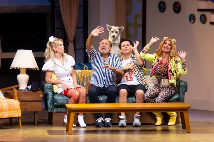 Casados con hijos celebró el final de la temporada: 95 funciones y casi 200 mil espectadores Casados con hijos celebró el final de la temporada: 95 funciones y casi 200 mil espectadores