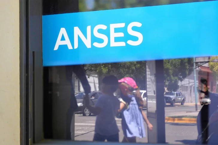 Anses activa un bono en marzo: con DNI, chequeá si lo cobrás