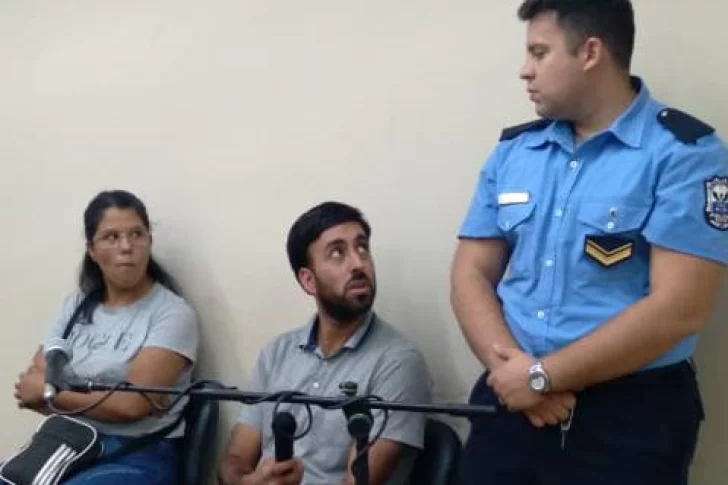 Dos policías, investigados por el resonante caso del exfuncionario acusado de violento