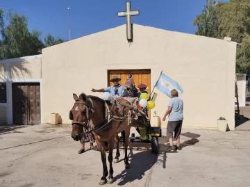 Desde la bendición de mates a cabalgatas en honor a Brochero Desde la bendición de mates a cabalgatas en honor a Brochero