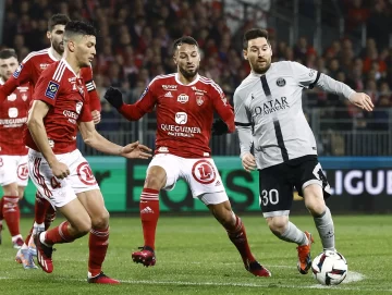 El PSG de Messi ganó y sigue firme en la punta