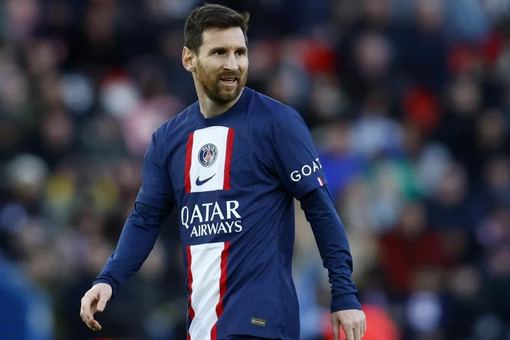 PSG: derrota y silbidos a Messi