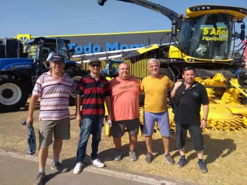 Docentes sanjuaninos en Expoagro 2023 Docentes sanjuaninos en Expoagro 2023