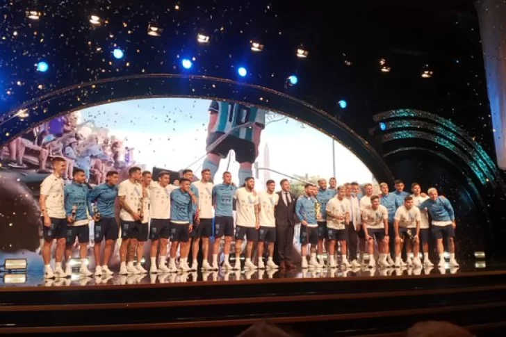 VIDEOS: Conmebol y un emocionante reconocimiento a la Scaloneta