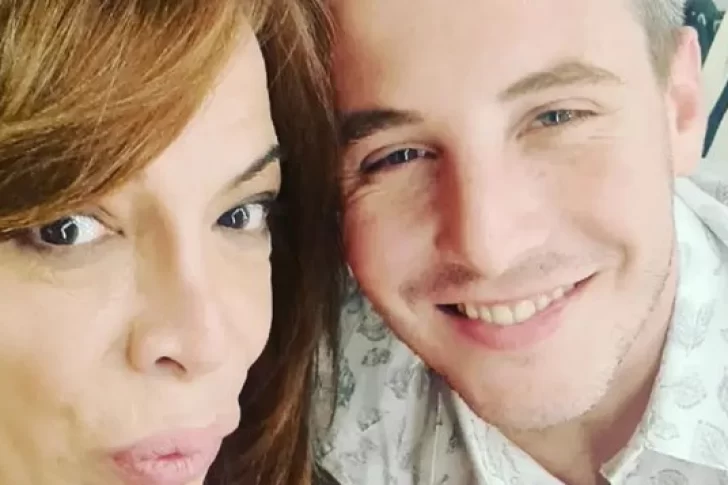 Lizy Tagliani posó en bikini y advirtió: “No hagan zoom que…”