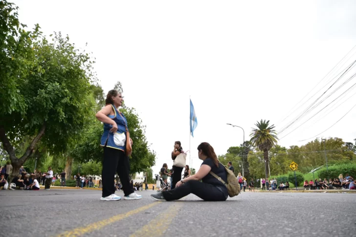 Los autoconvocados no aceptaron la última oferta y sigue el paro