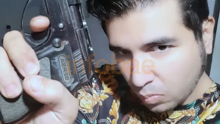 Atentado a CFK: Sabag Montiel escribió una carta al fiscal diciendo que la vicepresidenta y Capuchetti lo tienen secuestrado Atentado a CFK: Sabag Montiel escribió una carta al fiscal diciendo que la vicepresidenta y Capuchetti lo tienen secuestrado