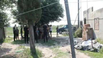 Un hombre entró a la casa de su ex, la ahorcó frente a sus hijos y la mató Un hombre entró a la casa de su ex, la ahorcó frente a sus hijos y la mató