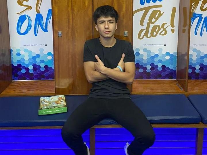 Hizo una canillera con un balde viejo: el emprendimiento sustentable que llegó a la AFA Hizo una canillera con un balde viejo: el emprendimiento sustentable que llegó a la AFA