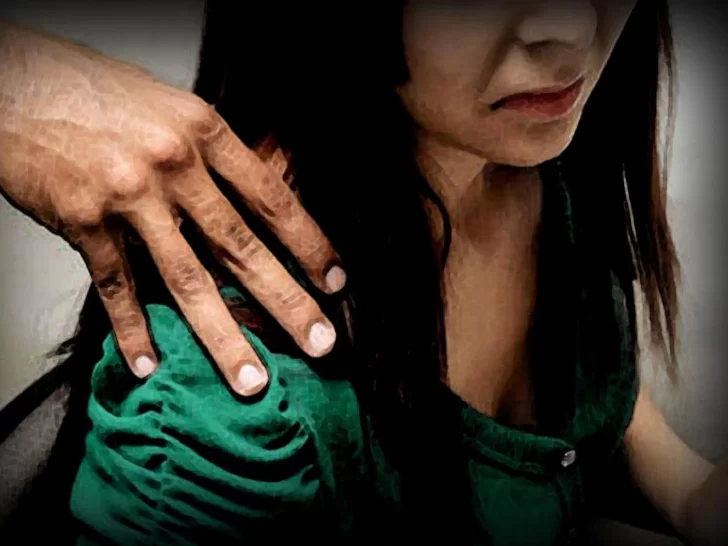 Depravado abusó y corrompió a las dos hijas de su pareja durante casi diez años Depravado abusó y corrompió a las dos hijas de su pareja durante casi diez años