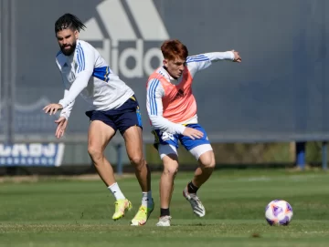 Almirón hizo ocho cambios en la práctica de fútbol: un juvenil de la Reserva fue titular Almirón hizo ocho cambios en la práctica de fútbol: un juvenil de la Reserva fue titular