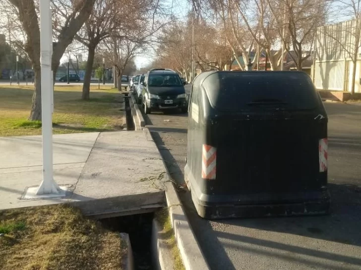 Se escondió en un contenedor de basura para zafar de la cárcel pero cumplirá la condena