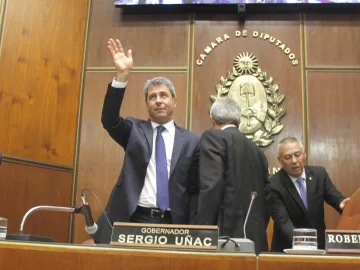 En la previa al comicio, Uñac respaldó su gestión con obras y le pegó a UxSJ En la previa al comicio, Uñac respaldó su gestión con obras y le pegó a UxSJ